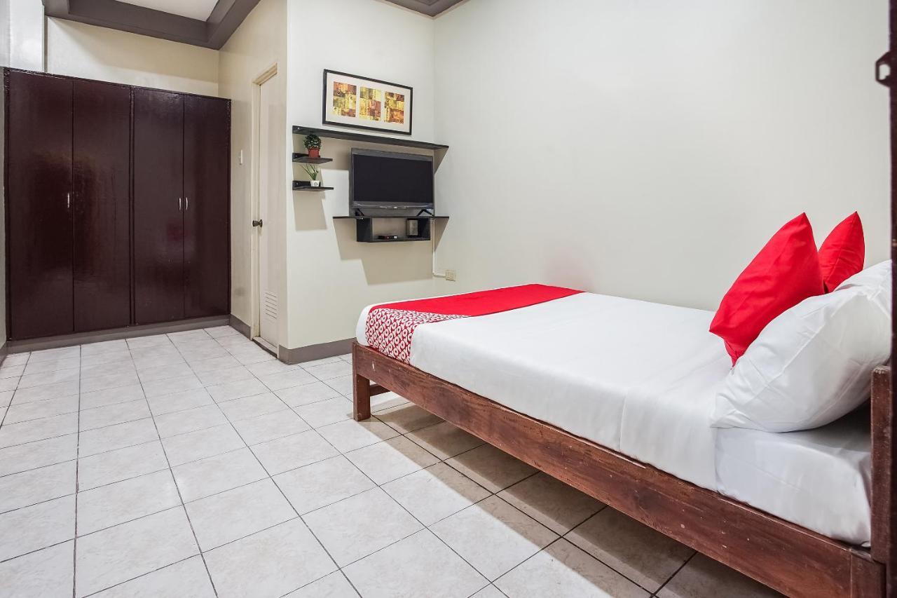 Oyo 474 Urbandeca Tower 316 - Nizami Condotel Mandaluyong Kültér fotó